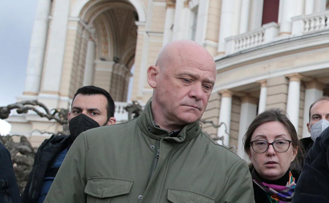 Зеленский лишил украинского гражданства мэра Одессы