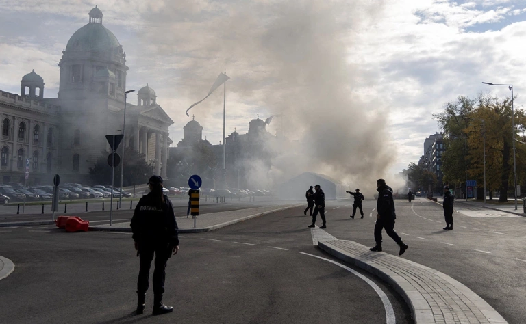 Взрыв и стрельба в центре Белграда