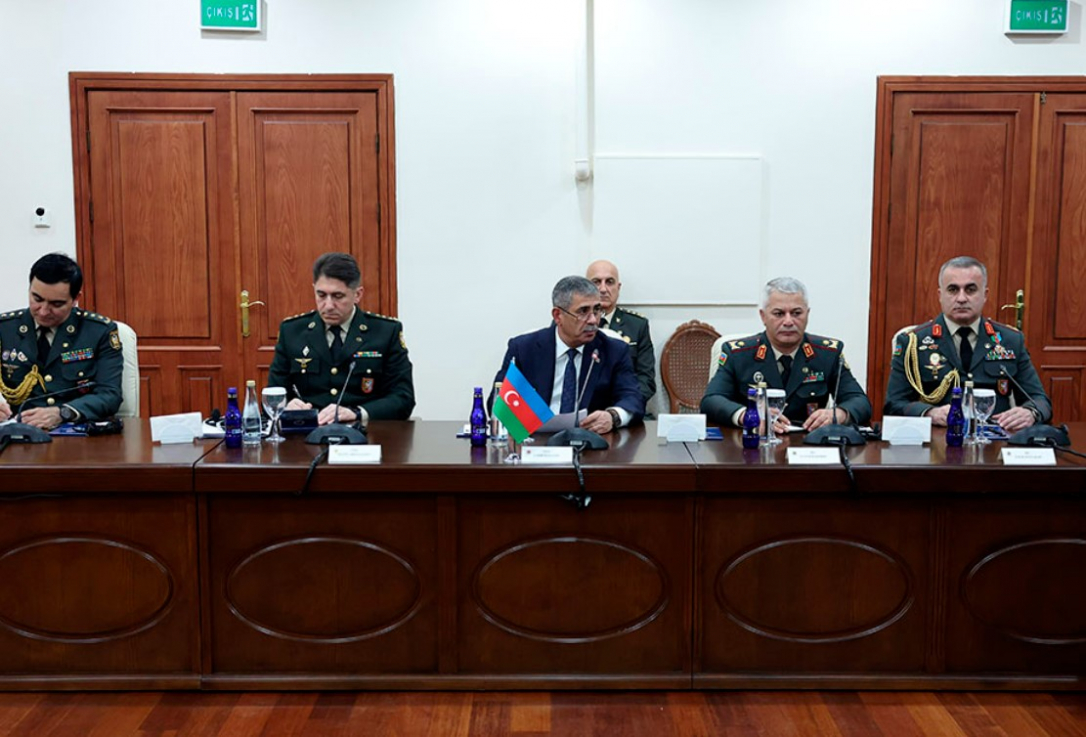 Министры обороны Азербайджана, Грузии и Турции подчеркнули важность совместных учений