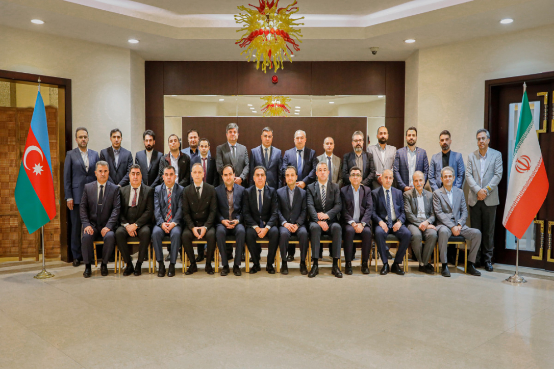 Азербайджан и Иран обсудили координацию мобильных сетей на приграничных территориях