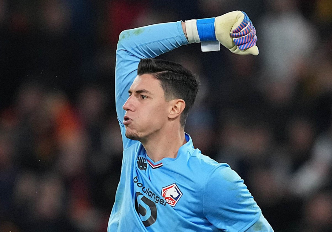 Скандал в сборной Турции: вратарь покинул команду без разрешения