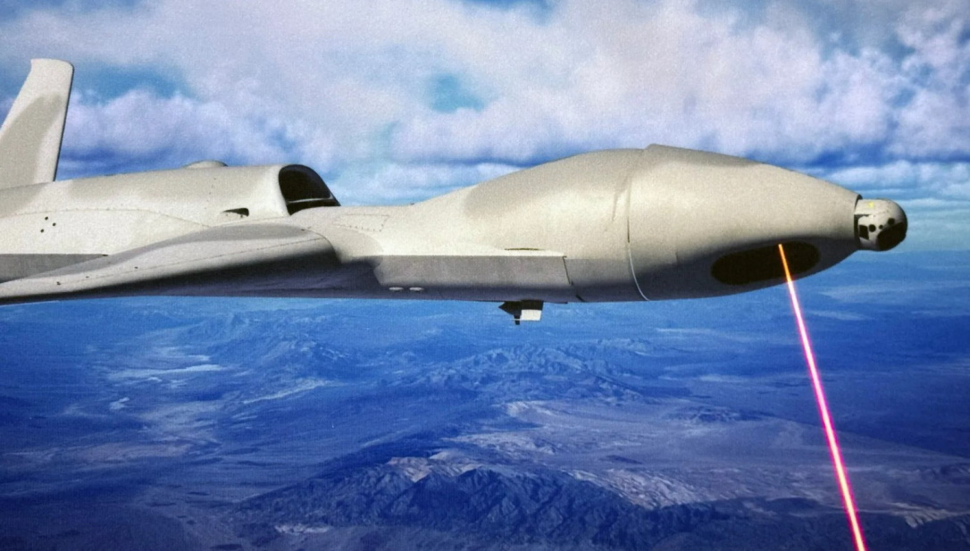General Atomics показала беспилотник с лазером