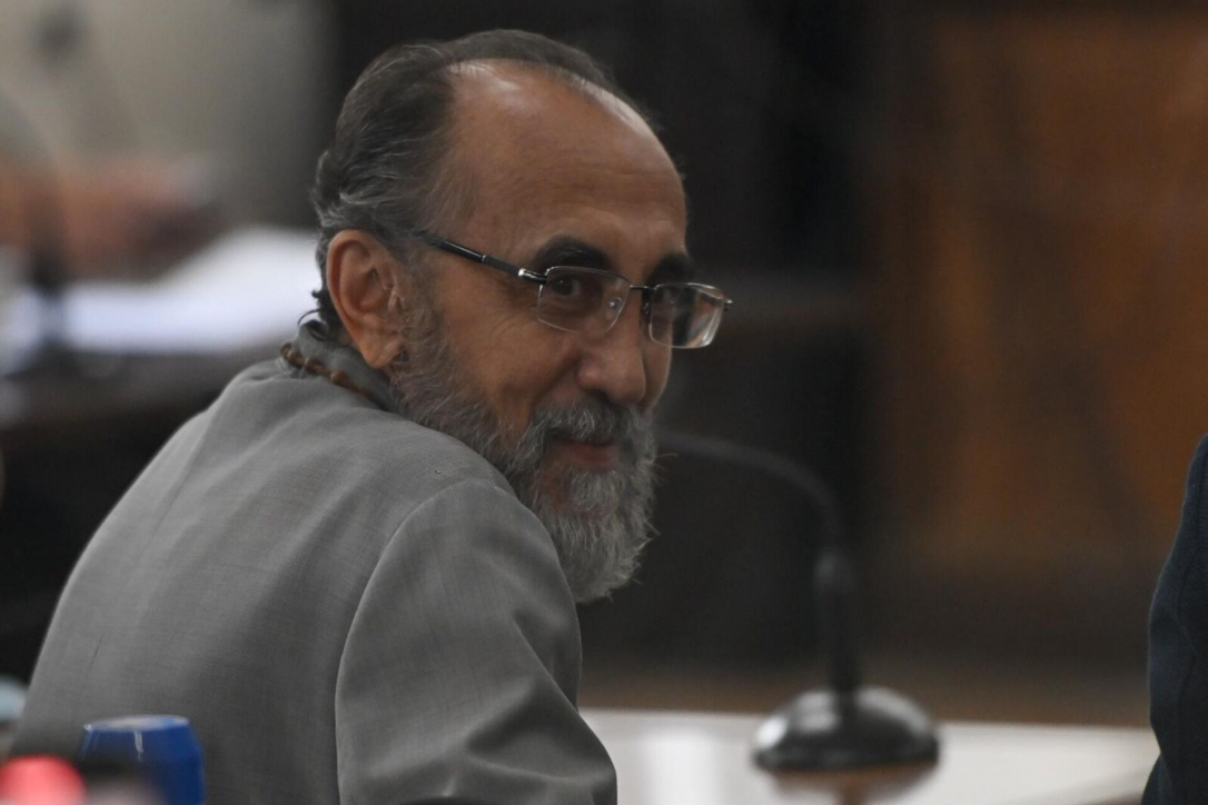 Армянский архиепископ отправился за решетку на два года