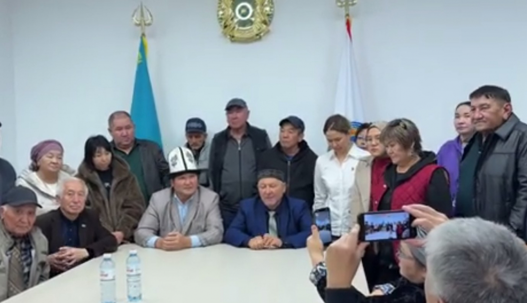 Казахи хотят учиться на родном, а не на русском языке