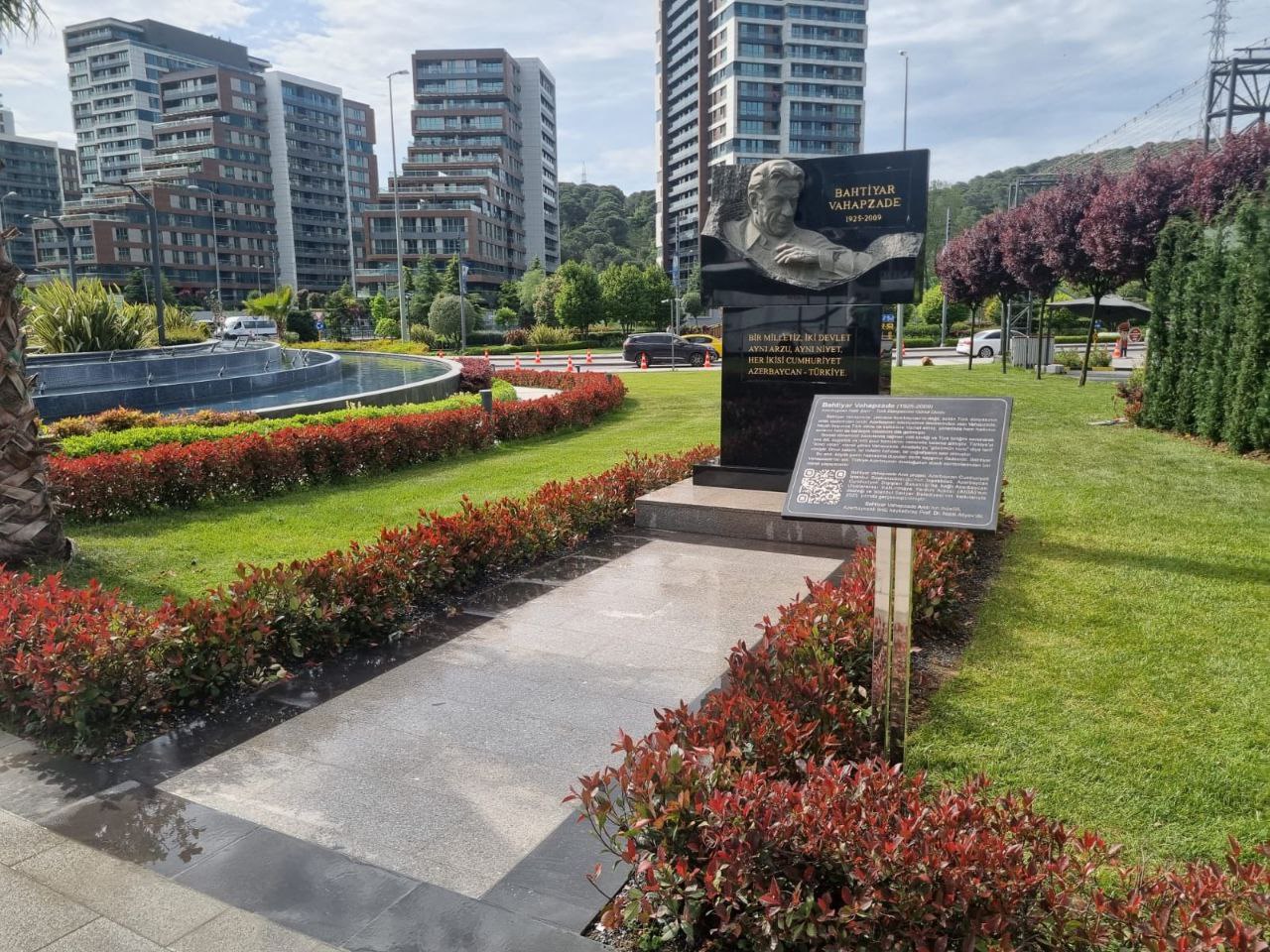 В Стамбуле увековечили имя Бахтияра Вахабзаде 1 В Стамбуле увековечили имя Бахтияра Вахабзаде