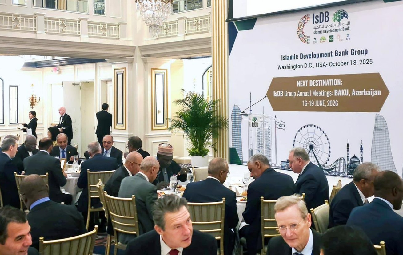 Джаббаров обсудил в США развитие сотрудничества с исламскими финансистами