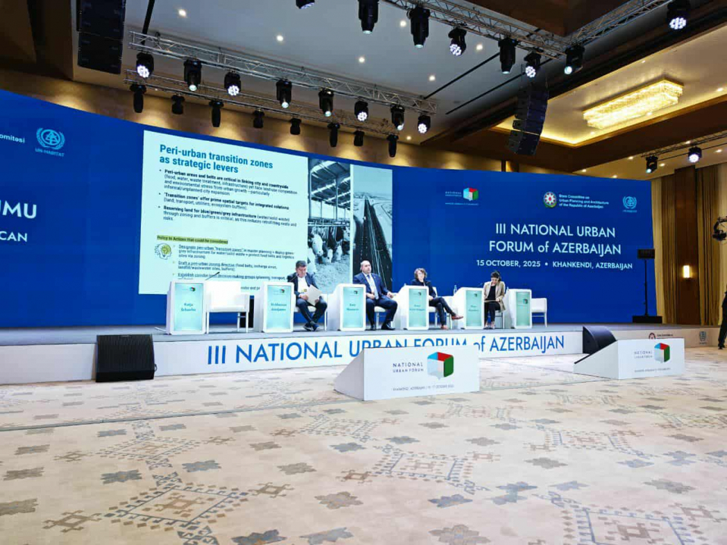 В Ханкенди продолжается III Национальный Градостроительный Форум Азербайджана