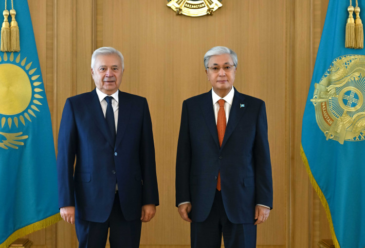 Токаев обсудил с Вагитом Алекперовым проекты «Лукойла» в Казахстане