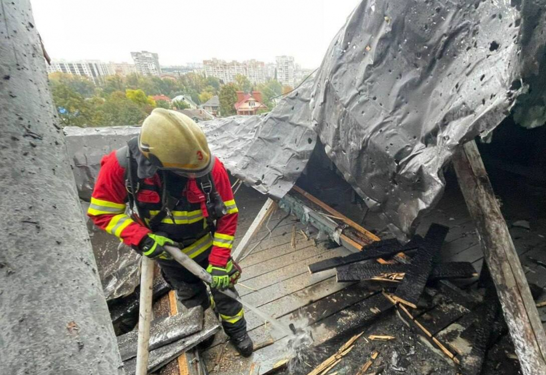 Россия ударила по роддому в Сумах