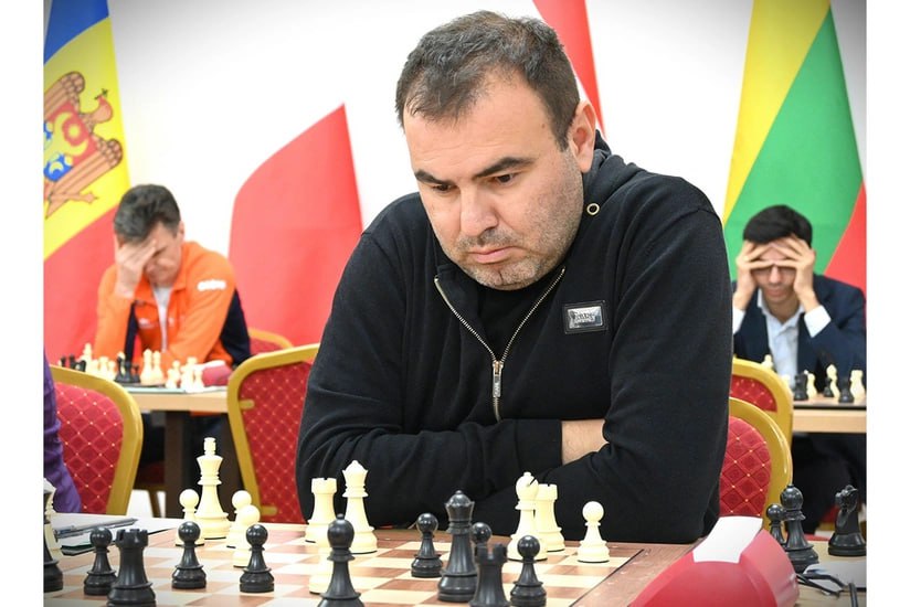 Азербайджанские шахматисты одержали победу над сборной Армении