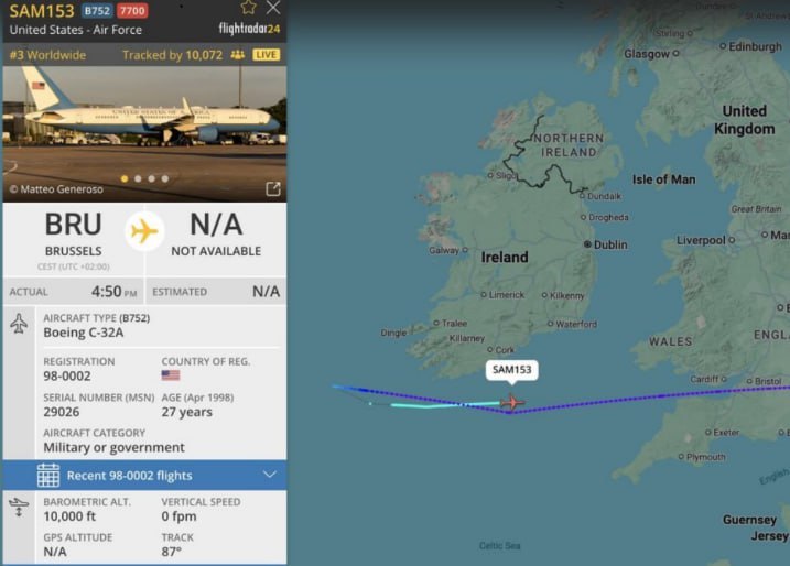 Самолёт главы Пентагона экстренно сел в Великобритании