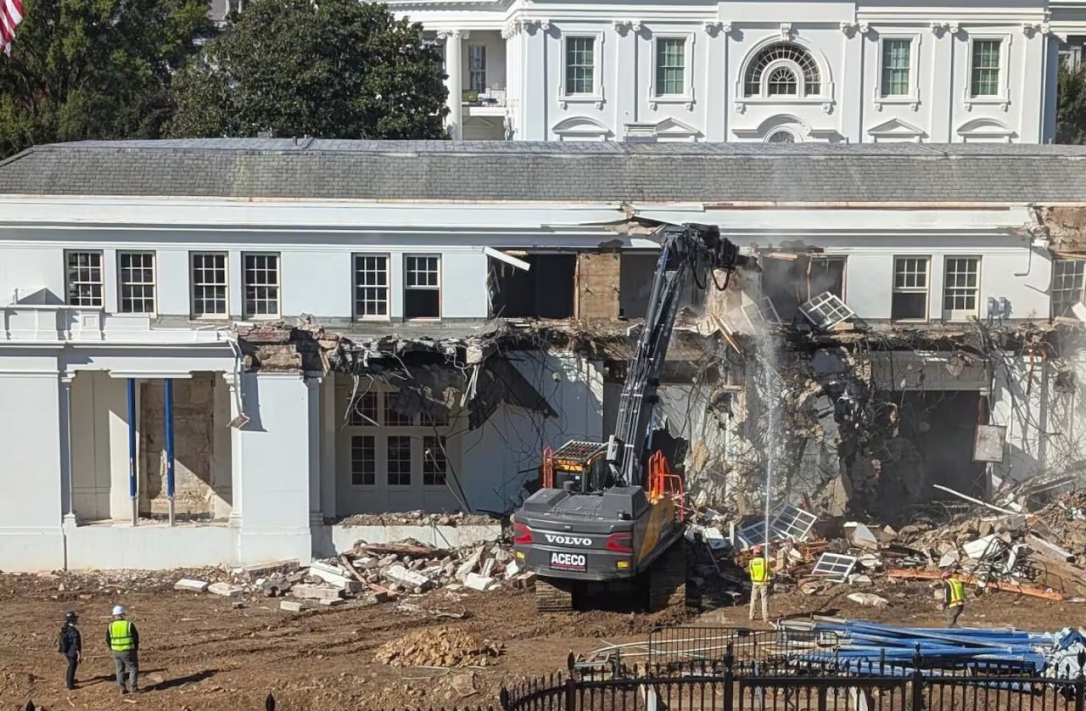 Трамп сносит часть Белого дома