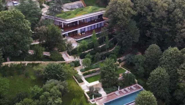 Виллу Абрамовича в Стамбуле сняли с дрона
