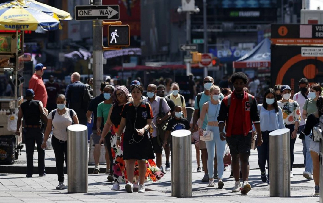 США охватил кризис идентичности, миллионы граждан чувствуют себя чужими