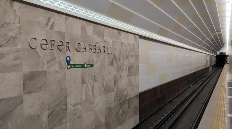 ЧП у входа в метро: станцию «Джафар Джаббарлы» временно закрыли