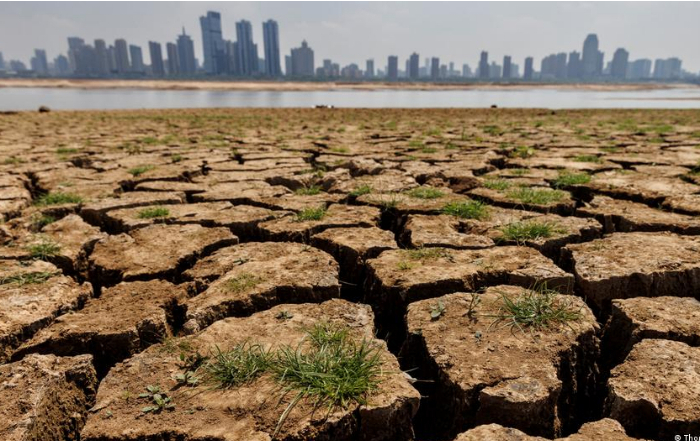 Пезешкиан заявил, что перенос столицы – уже не выбор, а необходимость
