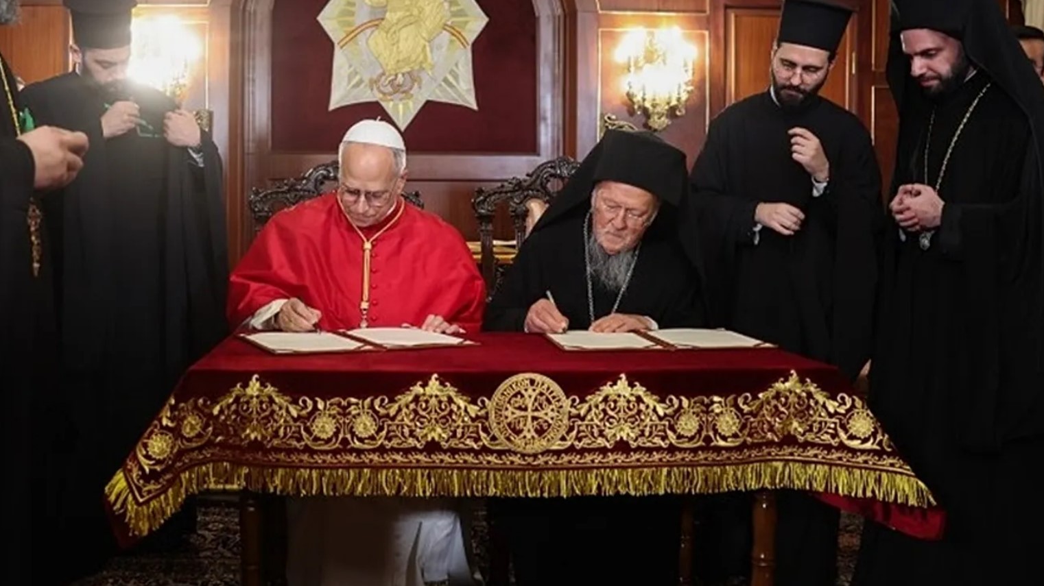 1700 лет спустя христианские лидеры призвали к примирению и единству