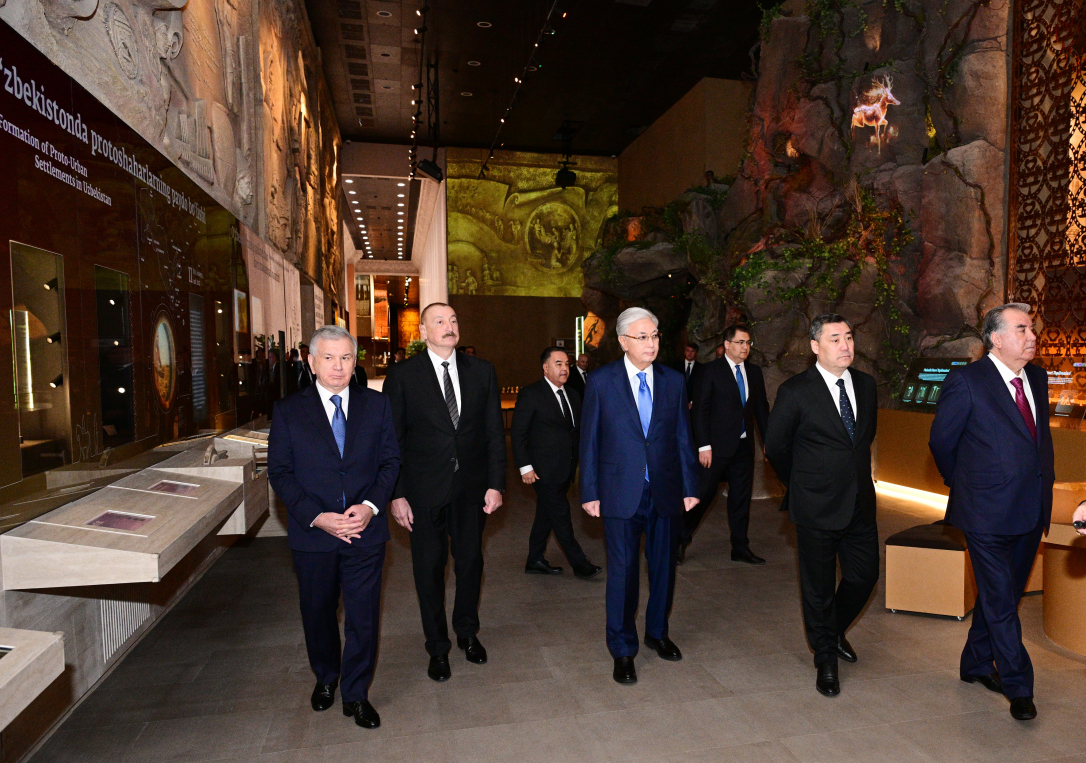 СМИ Узбекистана подробно рассказали о визите Алиева в Ташкент