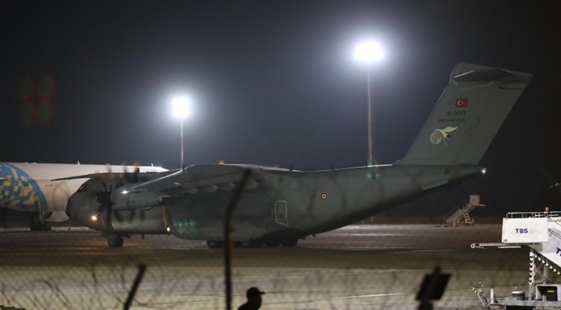 Самолет с телами погибших в Грузии турецких военнослужащих прилетел в Анкару