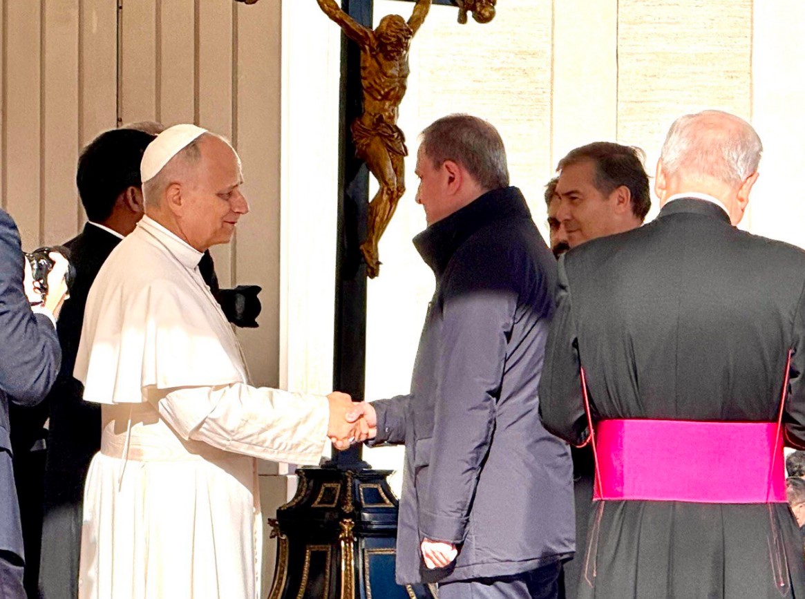 "Пример для межрелигиозного диалога". Байрамов встретился с Папой Львом XIV 1 "Пример для межрелигиозного диалога". Байрамов встретился с Папой Львом XIV