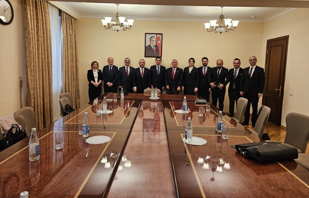 Гаджиев встретился с турецкой делегацией