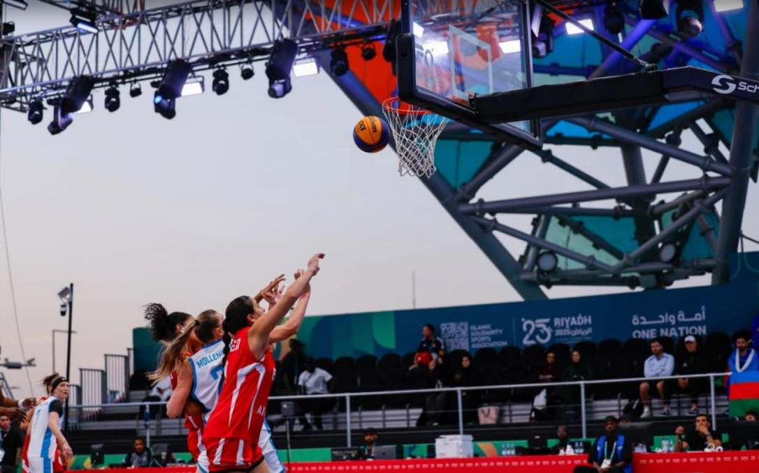 Наши баскетболистки выиграли Исламиаду