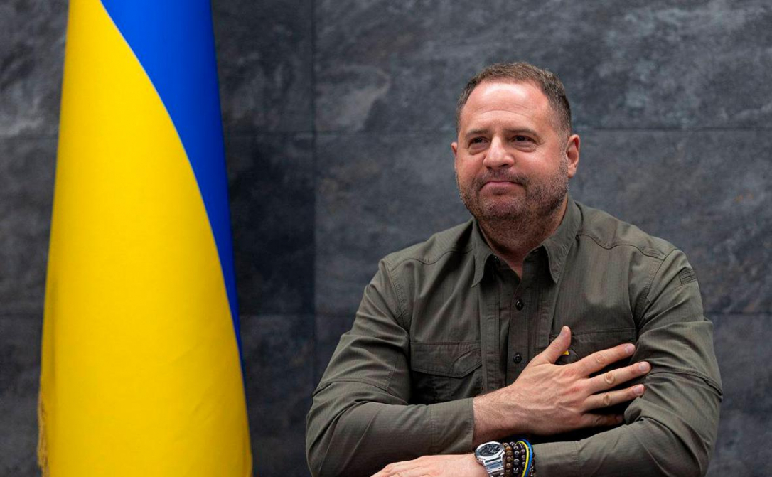 Стала известна еще одна причина увольнения Ермака