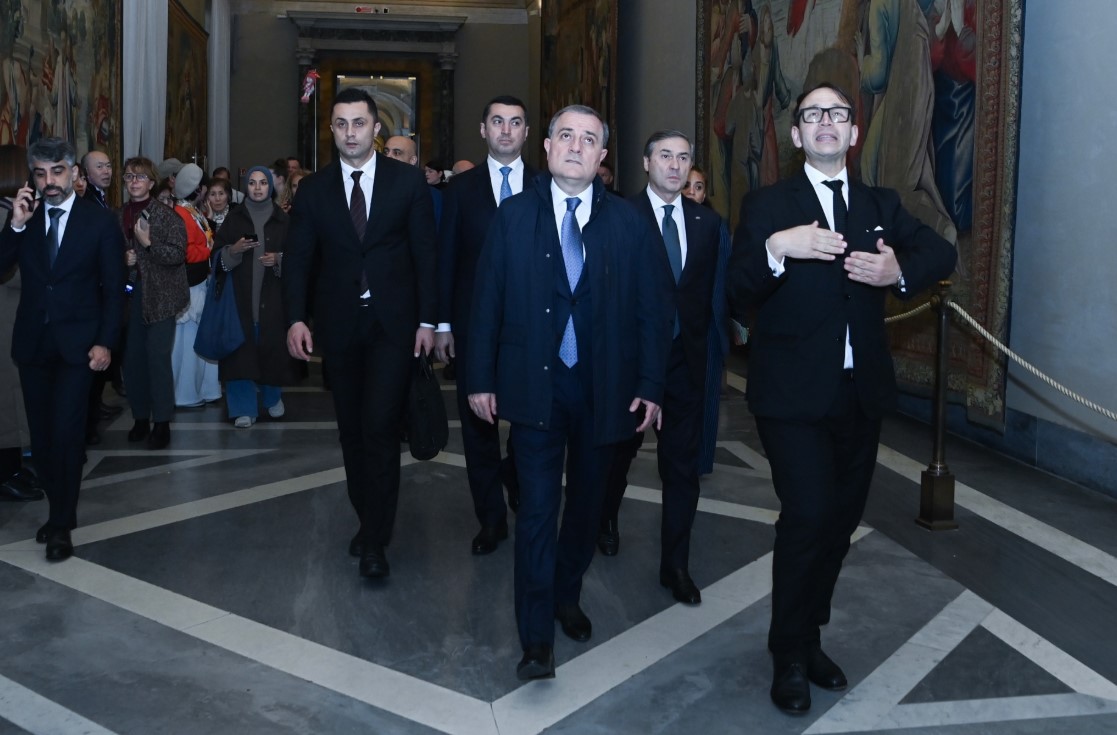 Байрамов посетил Базилику Святого Петра 1 Байрамов посетил Базилику Святого Петра