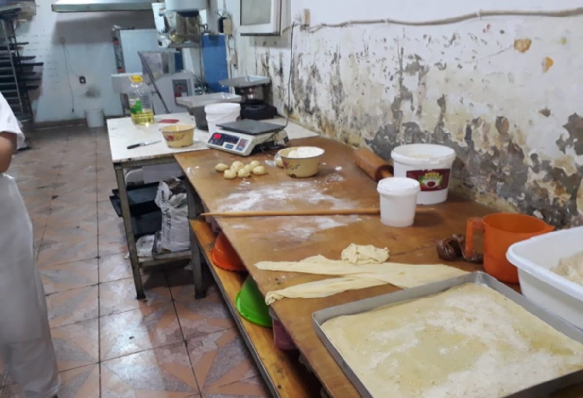 Работник кондитерского цеха лишился руки