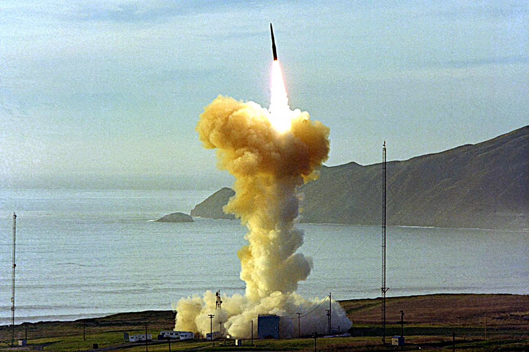 США испытали баллистические ракеты Minuteman III