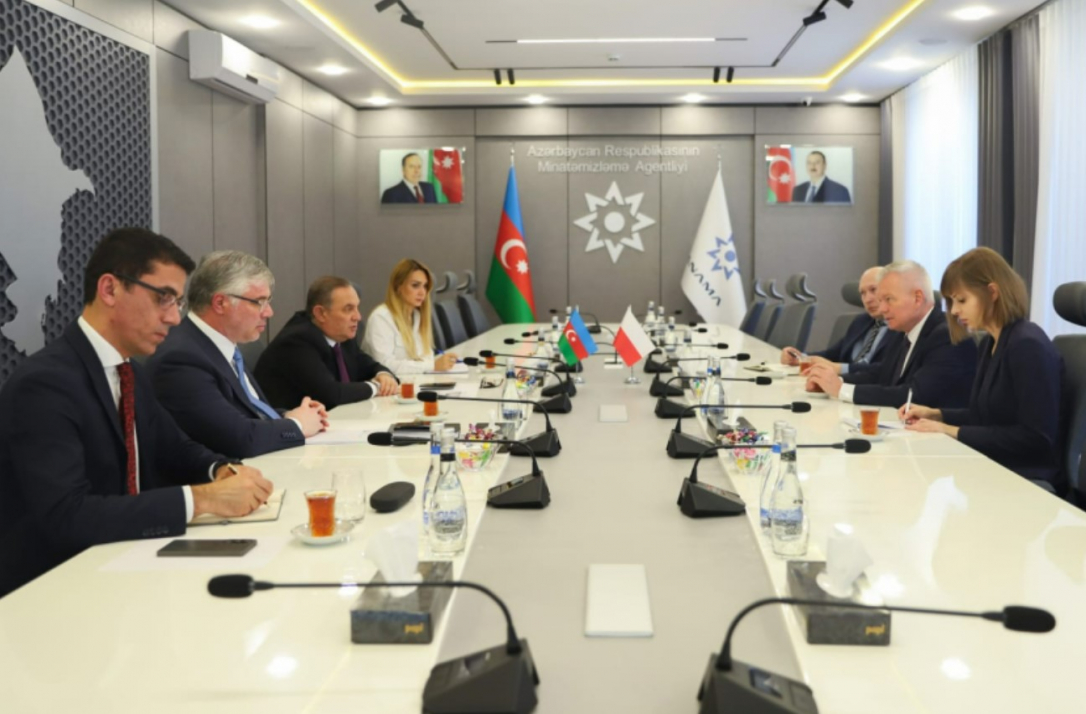 Азербайджан укрепляет сотрудничество с Польшей в сфере разминирования