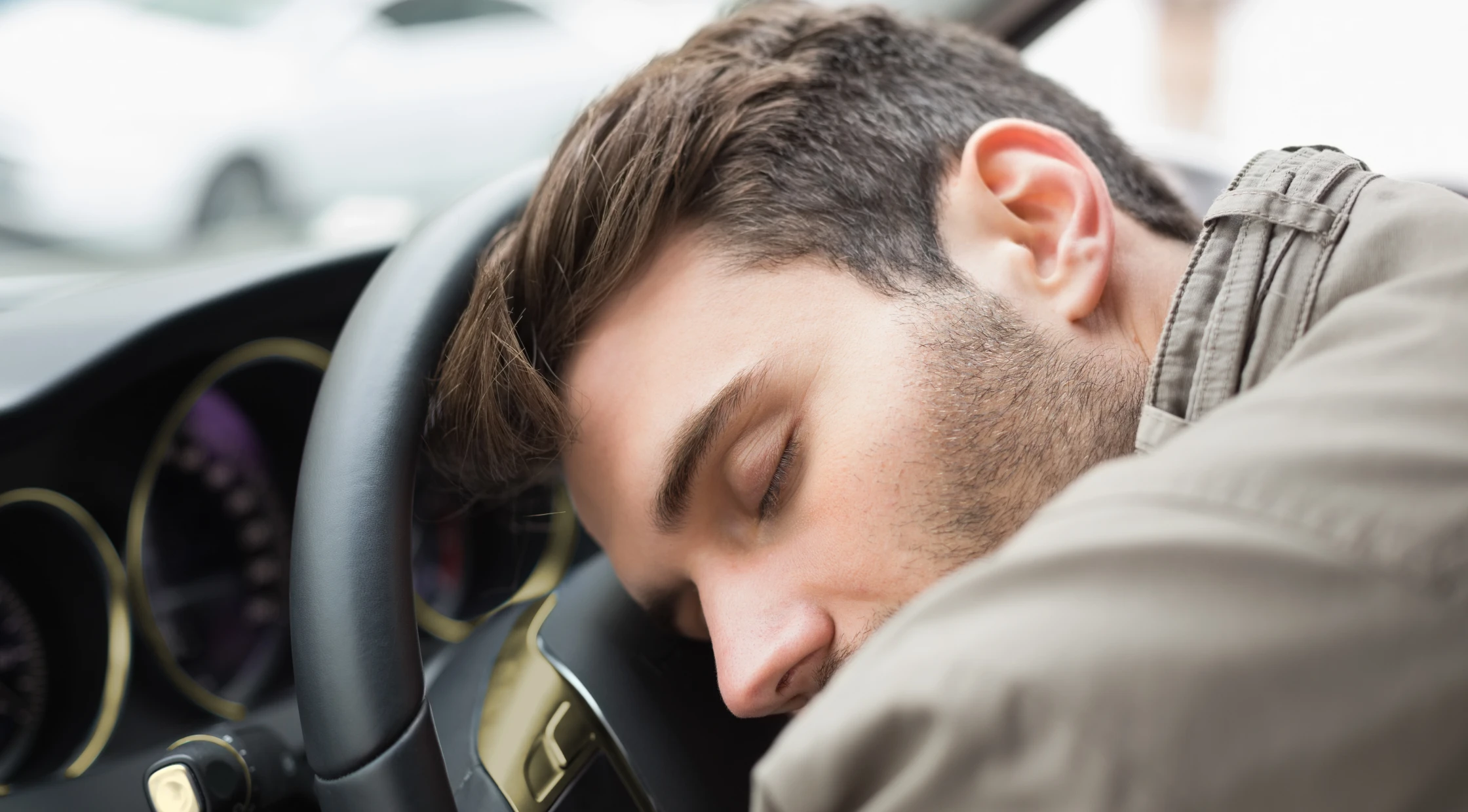 Дорожная полиция рассказала, что резко повышает вероятность ДТП 1 Дорожная полиция рассказала, что резко повышает вероятность ДТП