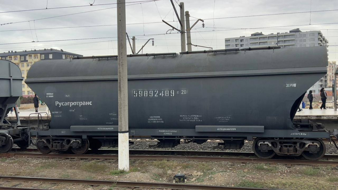 Через Азербайджан в Армению проследовал поезд с пшеницей