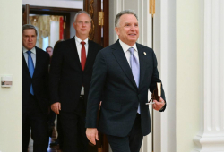 «Я глубоко уважаю Путина». Сенсационная утечка Bloomberg о том, как Ушаков и Уиткофф обсуждали подачу мирного плана Трампу