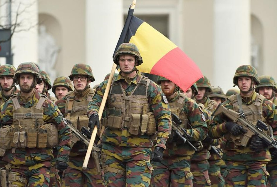 Бельгия возрождает систему добровольной военной службы