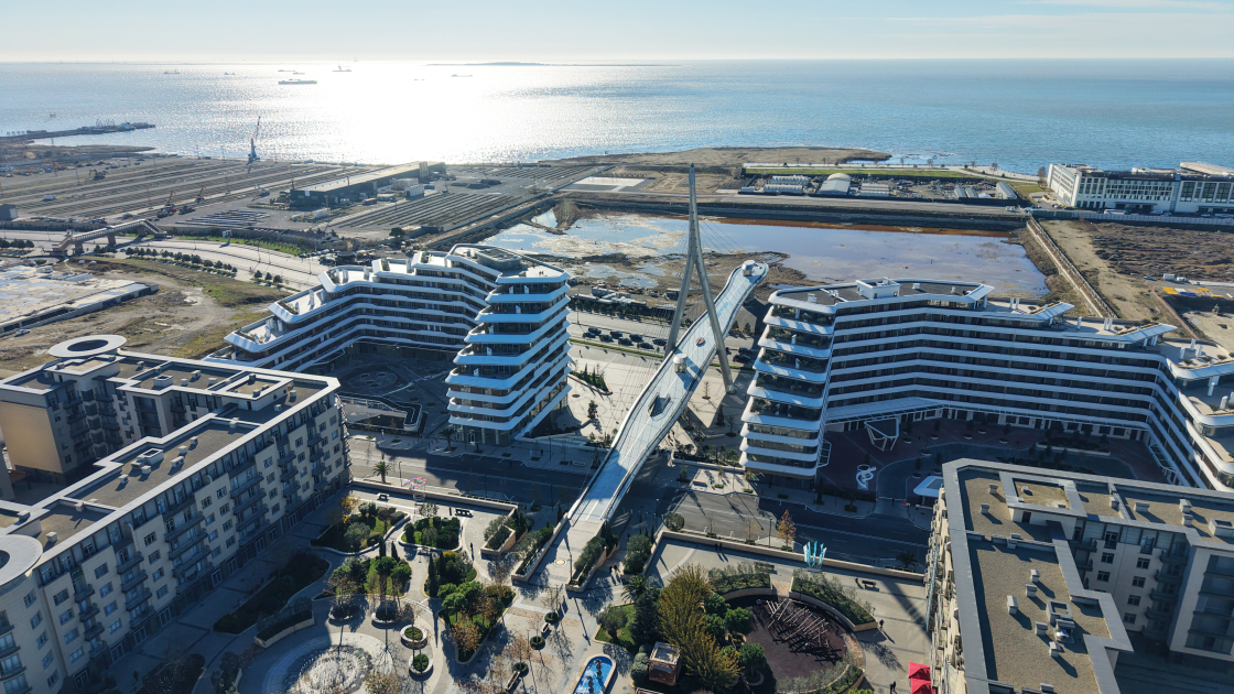 Алиевы посетили «Баку Белый город» 2 Алиевы посетили «Баку Белый город»