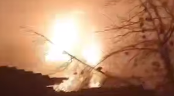 В России после атаки украинских дронов загорелась нефтебаза