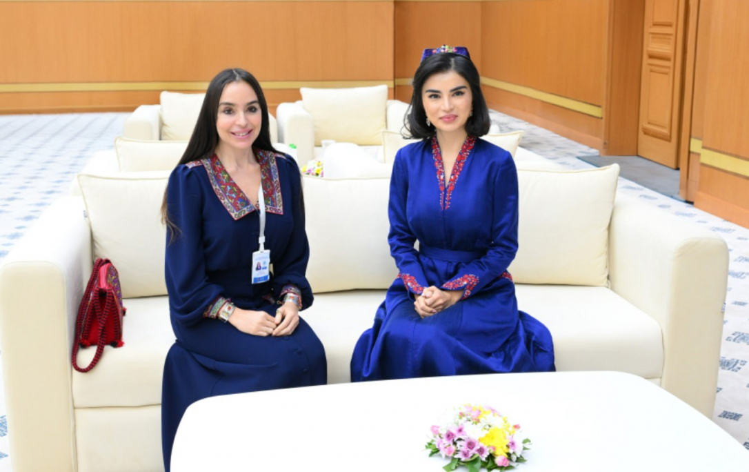 Лейла Алиева обсудила с Саидой Мирзиёевой развитие отношений между Баку и Ташкентом