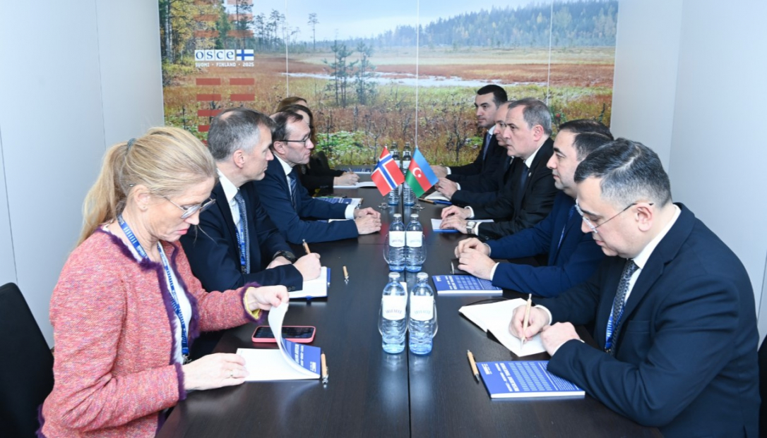 Байрамов обсудил с норвежским коллегой новые реалии Южного Кавказа