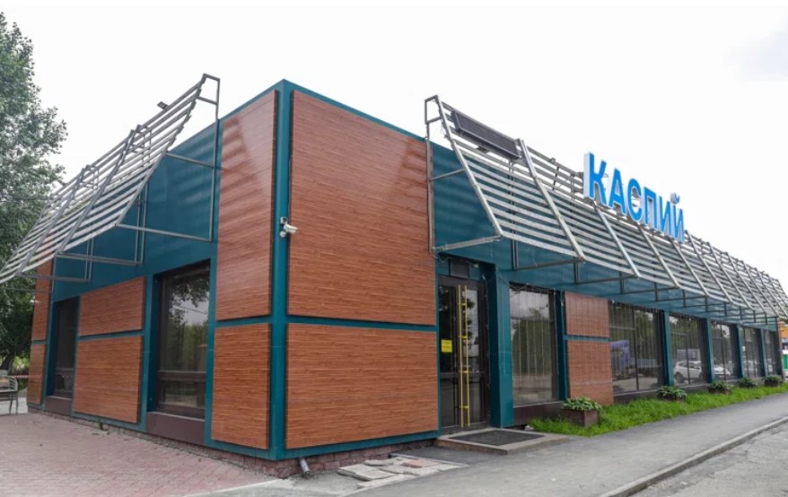 В Екатеринбурге сносят кафе Сафаровых 2 В Екатеринбурге сносят кафе Сафаровых