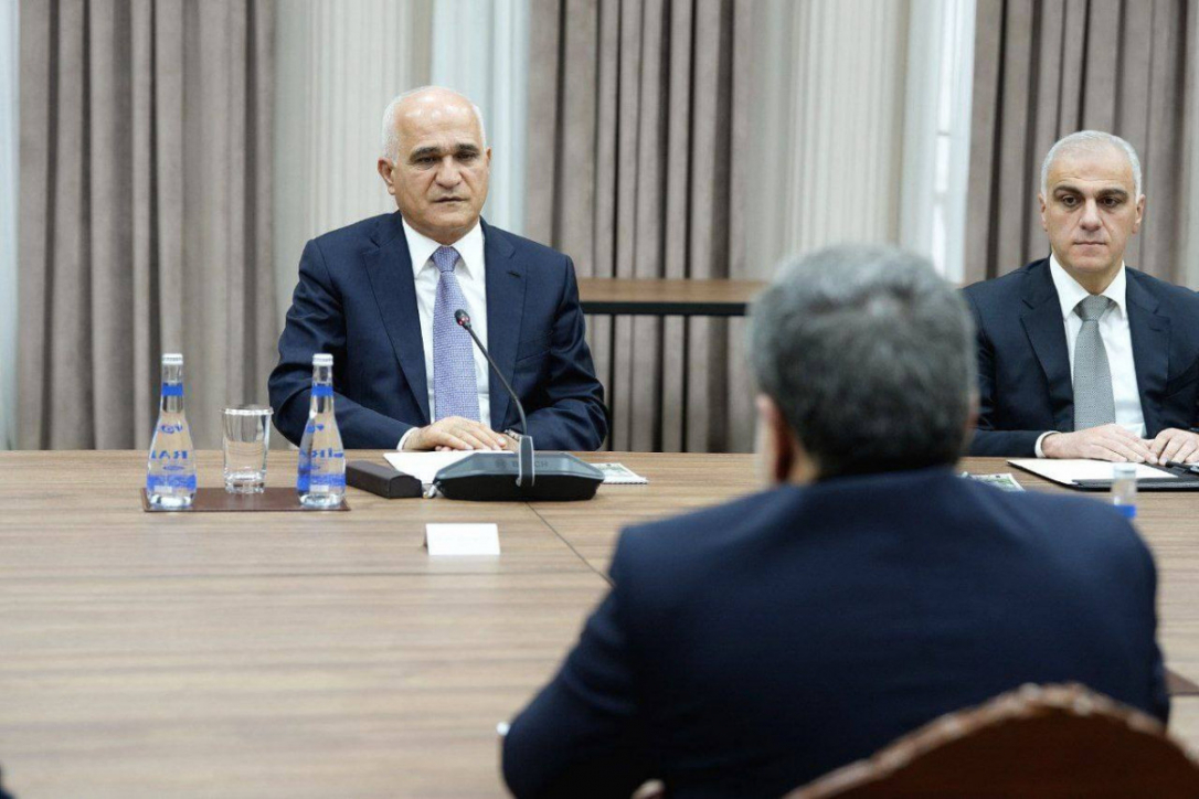 Шахин Мустафаев встретился с Арагчи: что известно