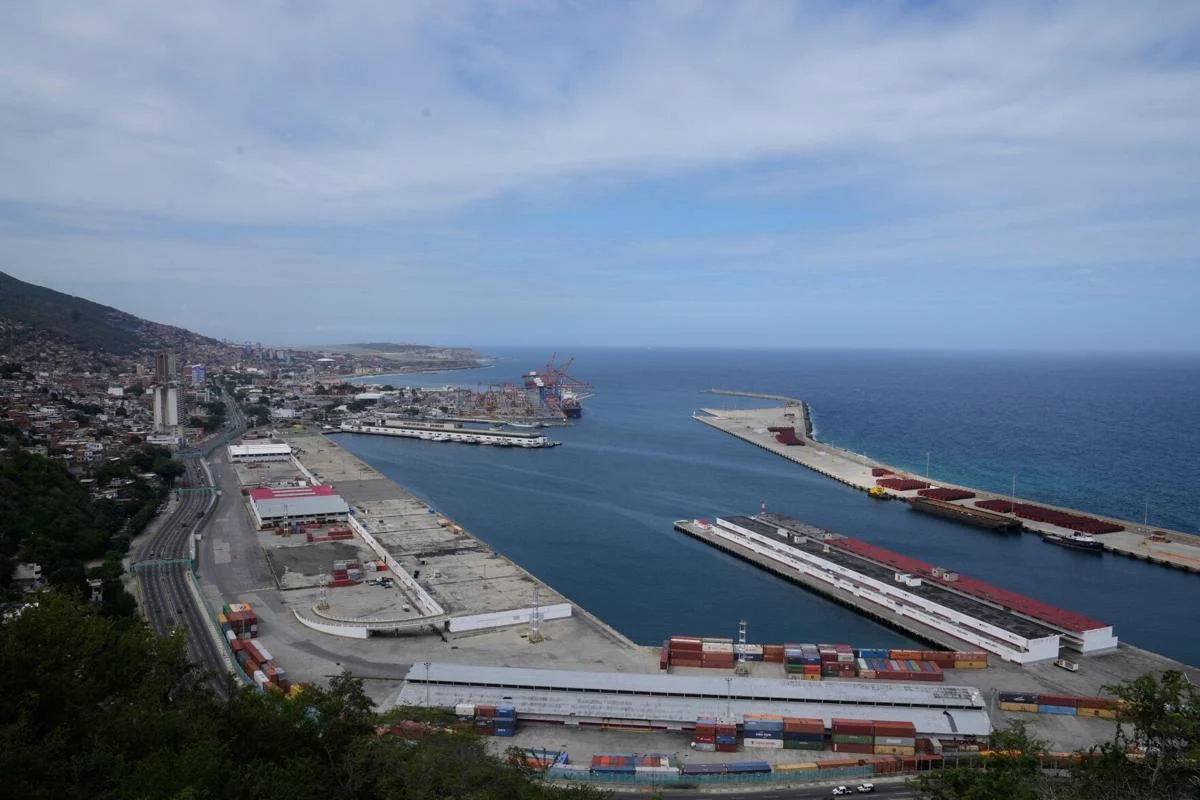 США ударили по Венесуэле 2 США ударили по Венесуэле