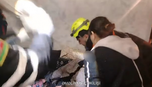 Силы МЧС предотвратили трагедию в Хырдалане