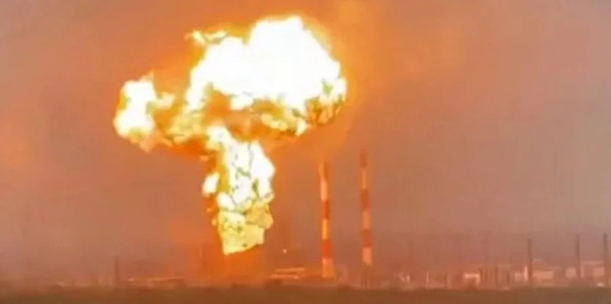 СБУ атаковала нефтяные резервуары и газоперерабатывающий завод в России