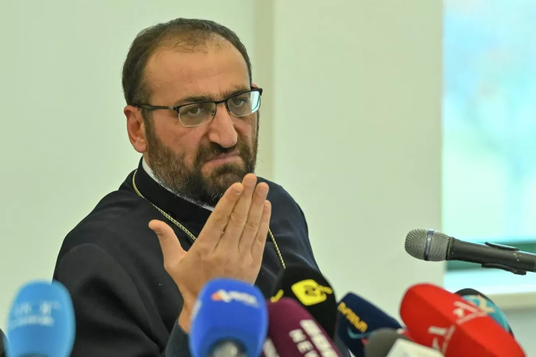 Главу канцелярии Эчмиадзина арестовали