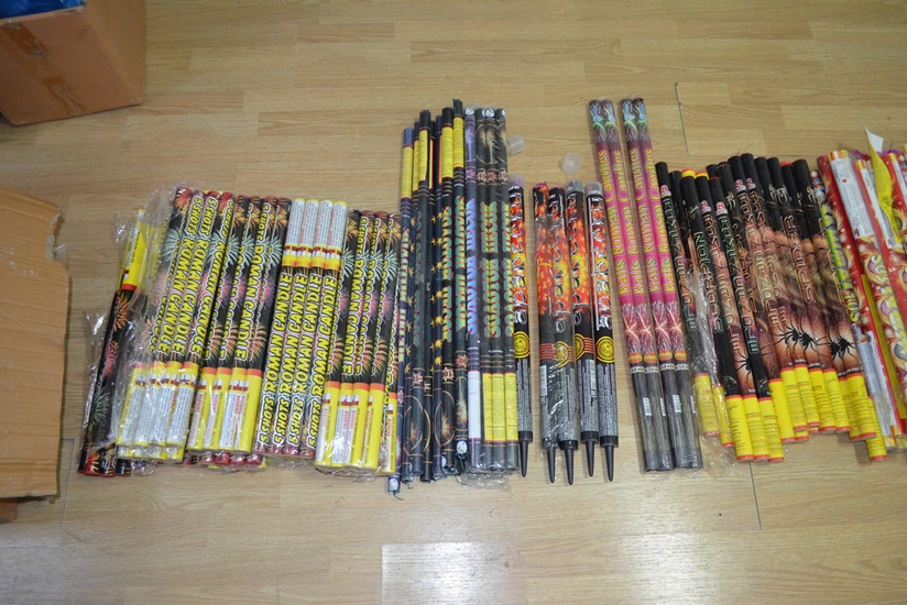 В Азербайджане задержаны продавцы пиротехники 2 В Азербайджане задержаны продавцы пиротехники