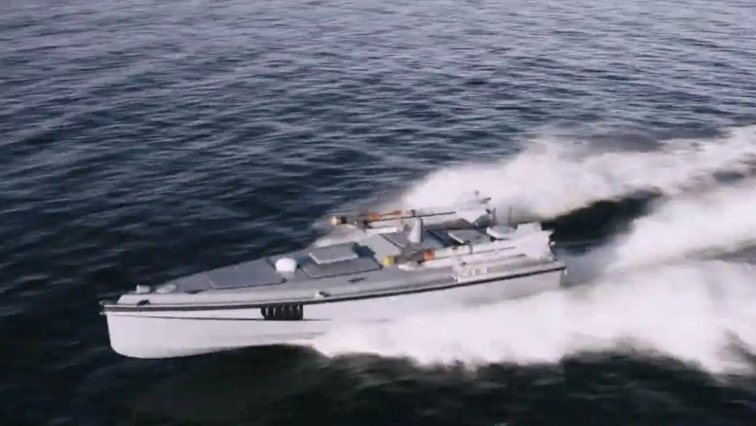 Украинский морской дрон Magura V7 показали на новых снимках с ракетами «земля–воздух»