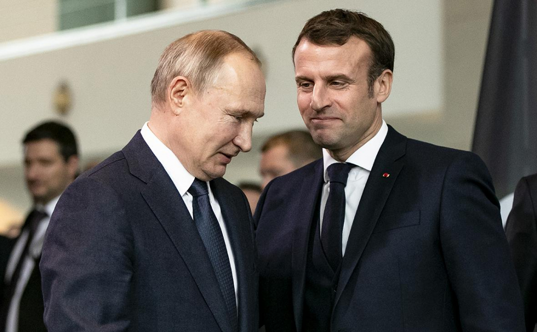 Макрон Путин
