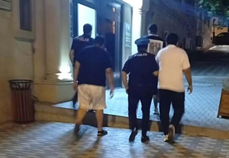 Арабы, снимавшие неэтичные видео на Аллее шехидов, извинились и отправились за решетку