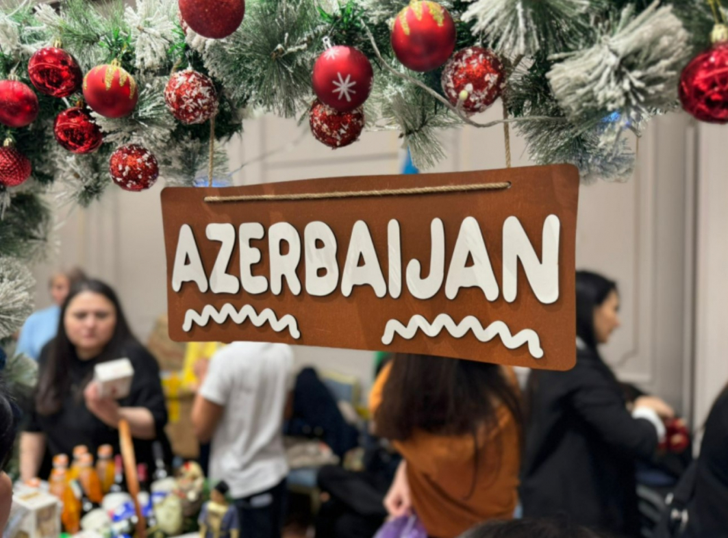 Азербайджан дарит частичку своей культуры на благотворительном базаре в Астане